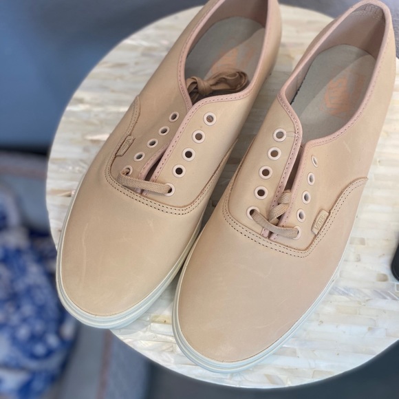 brand new leather vans - Picture 2 of 5